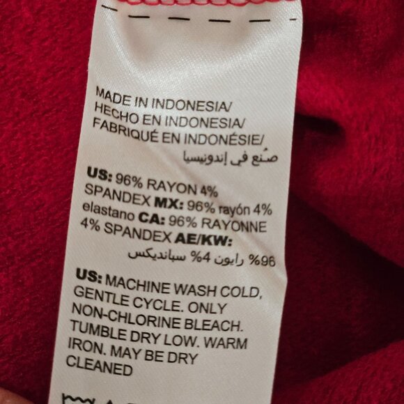 Chicos Zenergy Red Long Sleeve Top Size XL Fold Over Neck Bateau Tunic - Picture 7 of 9